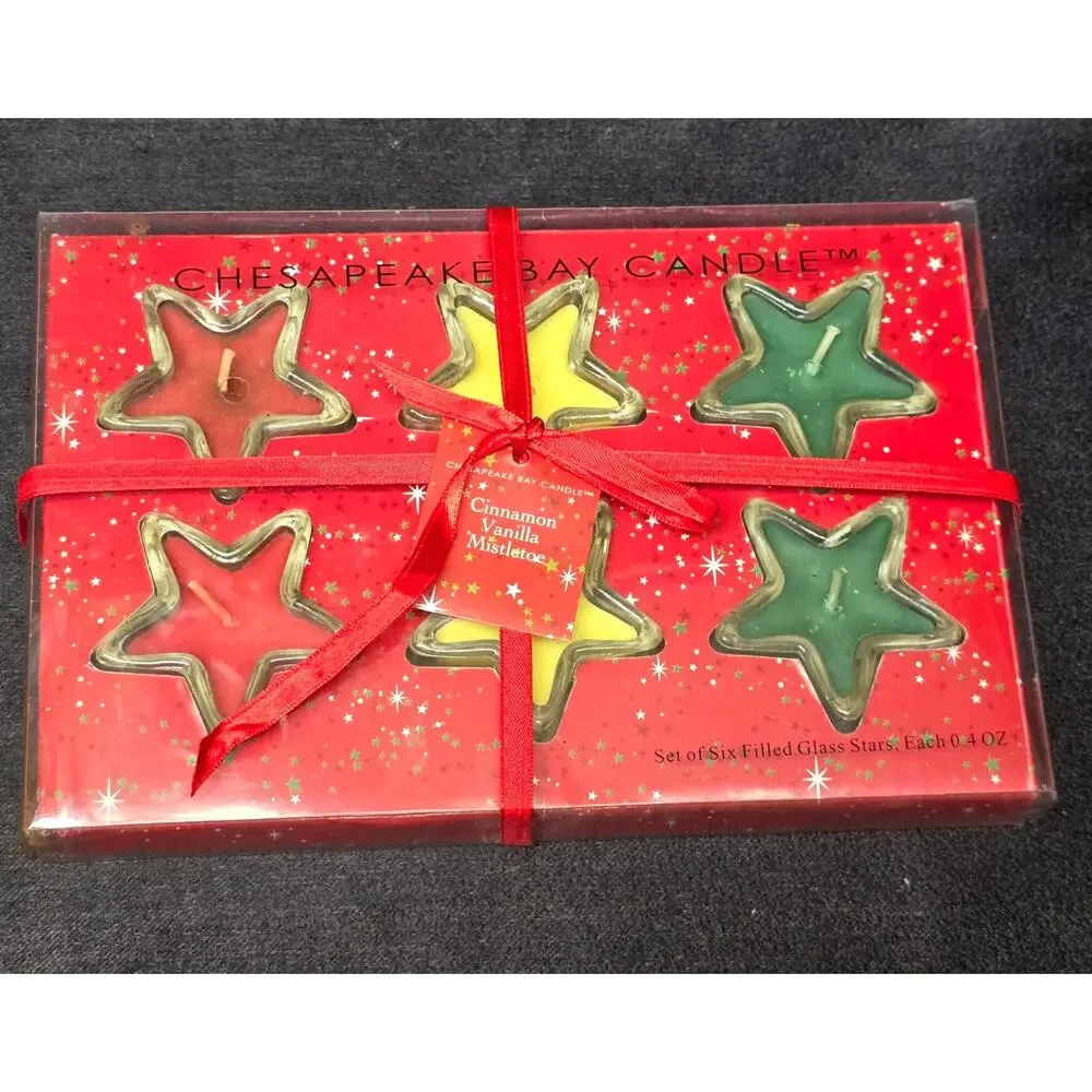 Chesapeake Bay Spiced Vanilla & Cinnamon Vanilla Mistletoe Glass Star Candles